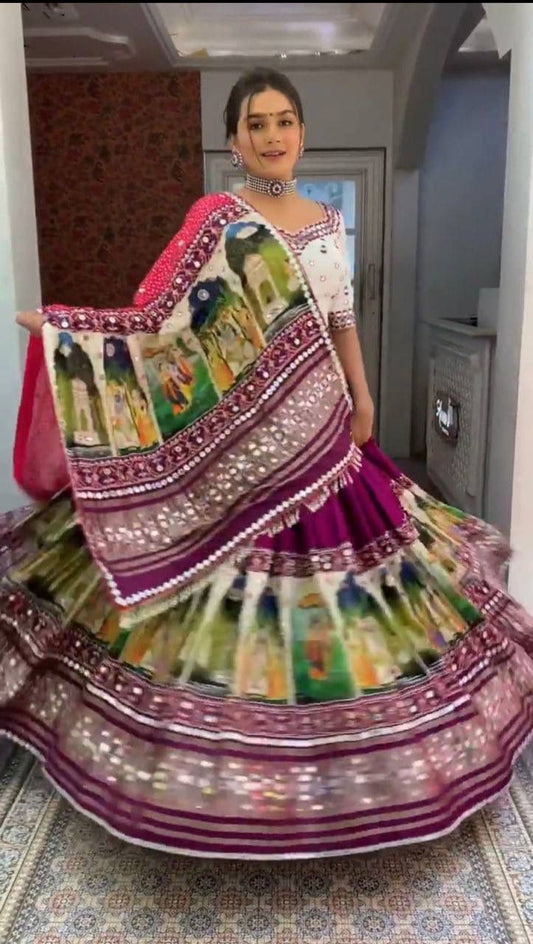 Designer Beautiful Glittering Navratri Lehenga Choli In Lowest Rate