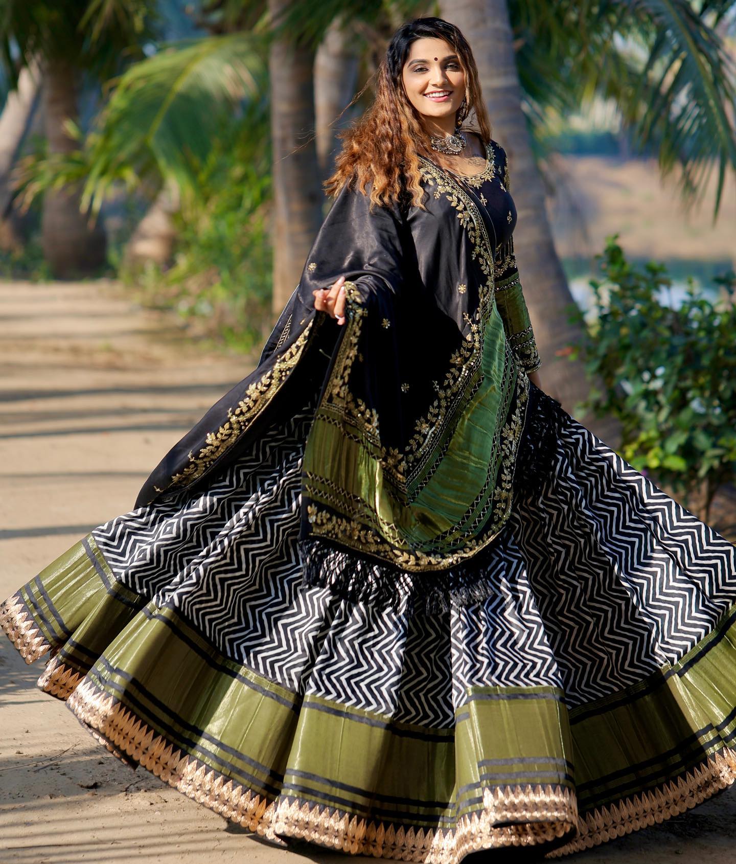 Fashionable Latest Beautiful Designer Lehenga Choli