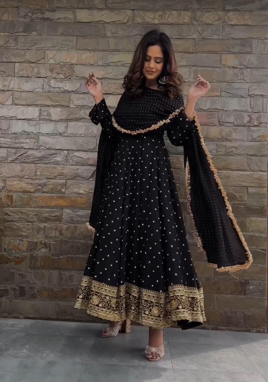 Black Color Georgette Party Wear Salawar Suits For Girls