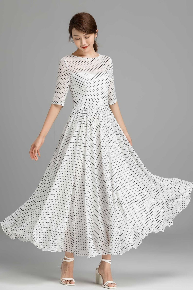 Beautiful White Printed Kurti In Online